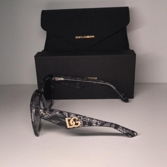 New Authentic Dolce & Gabbana Women\'s iconic DG Crossed luxury Sunglasses